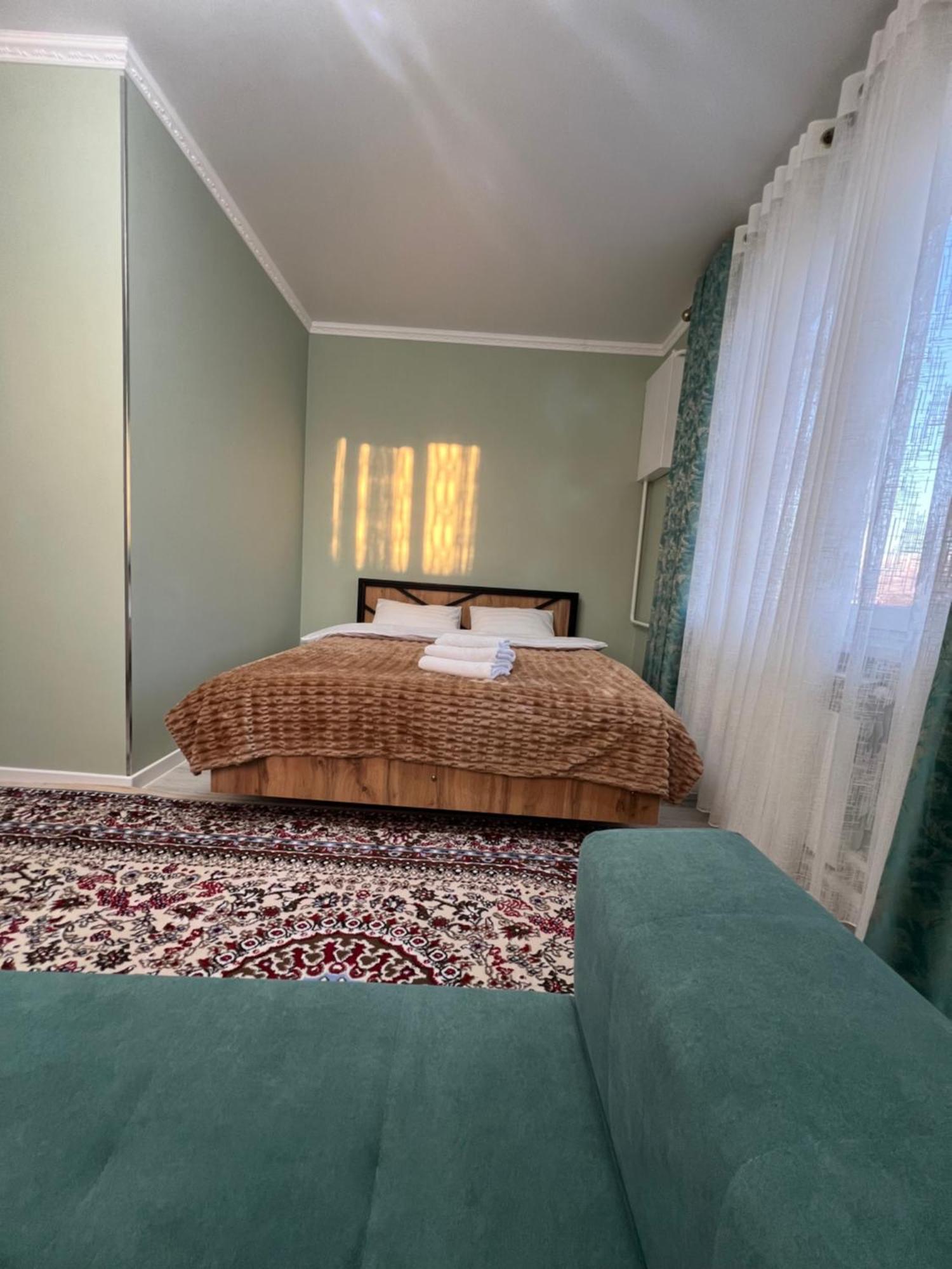 Maral Guesthouse Каракол Номер фото